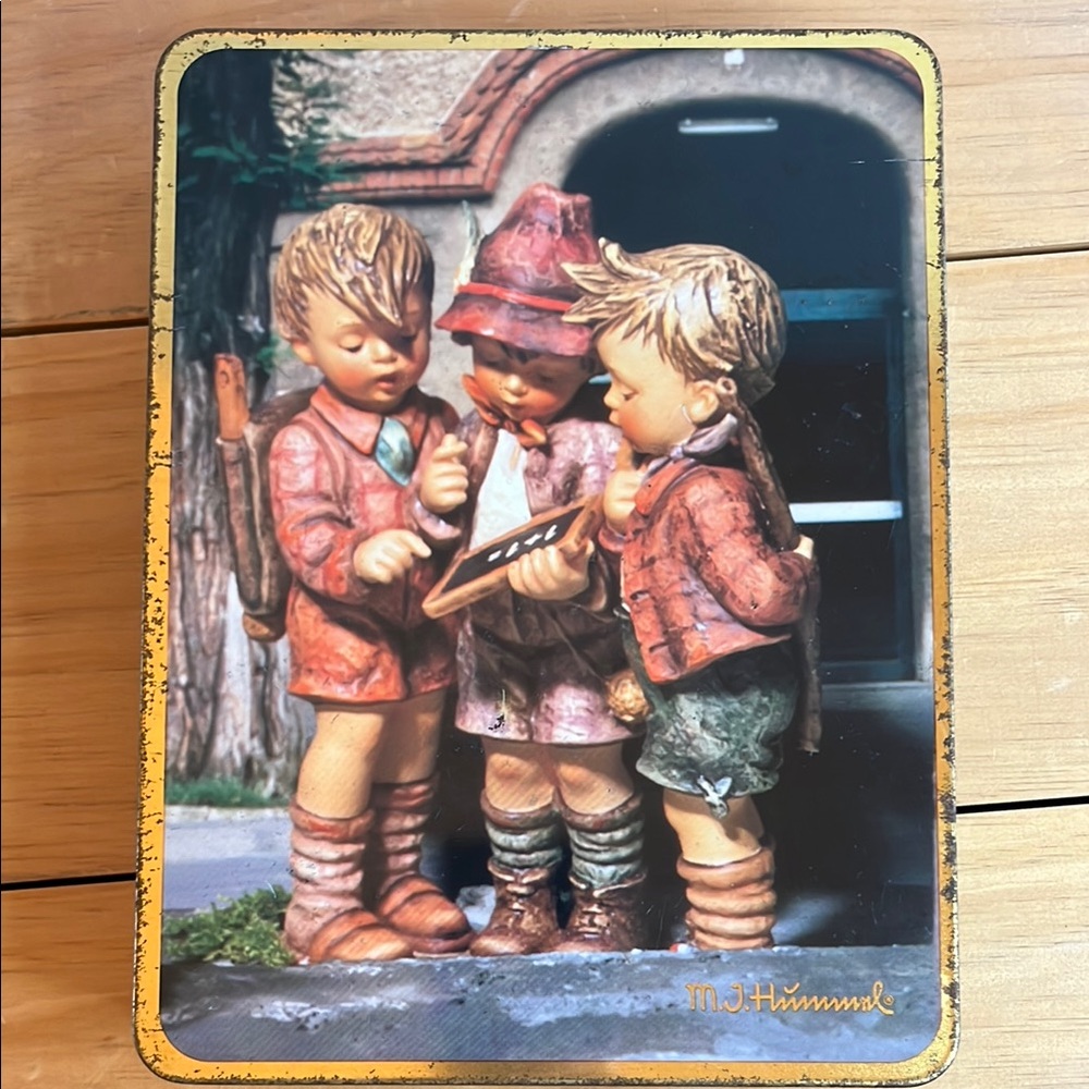 Goebel Hummel Collectors Set - Picture 4 of 15